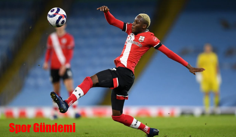 Süper Lig ekibi Konyaspor Moussa Djenepo transferini bitirdi. Moussa Djenepo