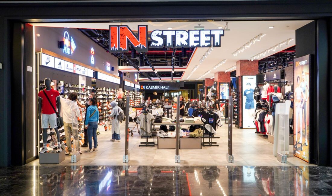 İnstreet markasının düzenlediği 1 alana 1 bedava kampanyasının bu ay